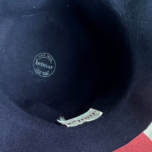 Vintage USA 50s 60s Betmar NY Navy Wool Felt Brim Grosgrain Ribbon Band Hat Boho - Picture 5 of 5